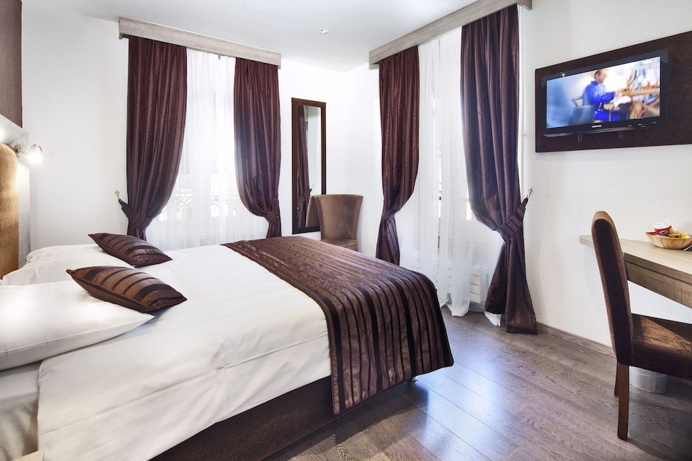 Single Room photo 1