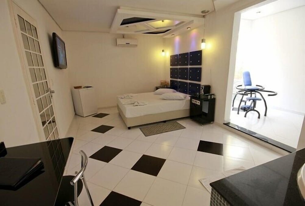 Suite (Hidro E Sauna)