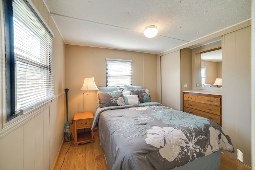 House (2 Bedrooms) photo 2