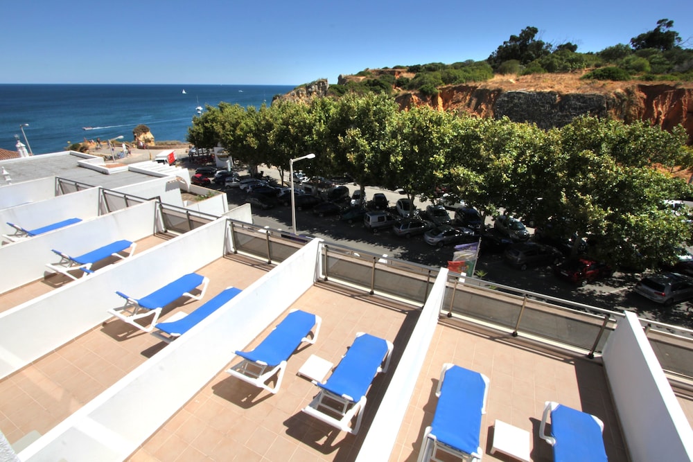 Family Room, Partial Sea View photo 3