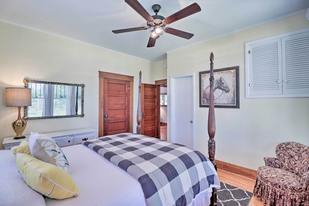 House (2 Bedrooms) photo 2