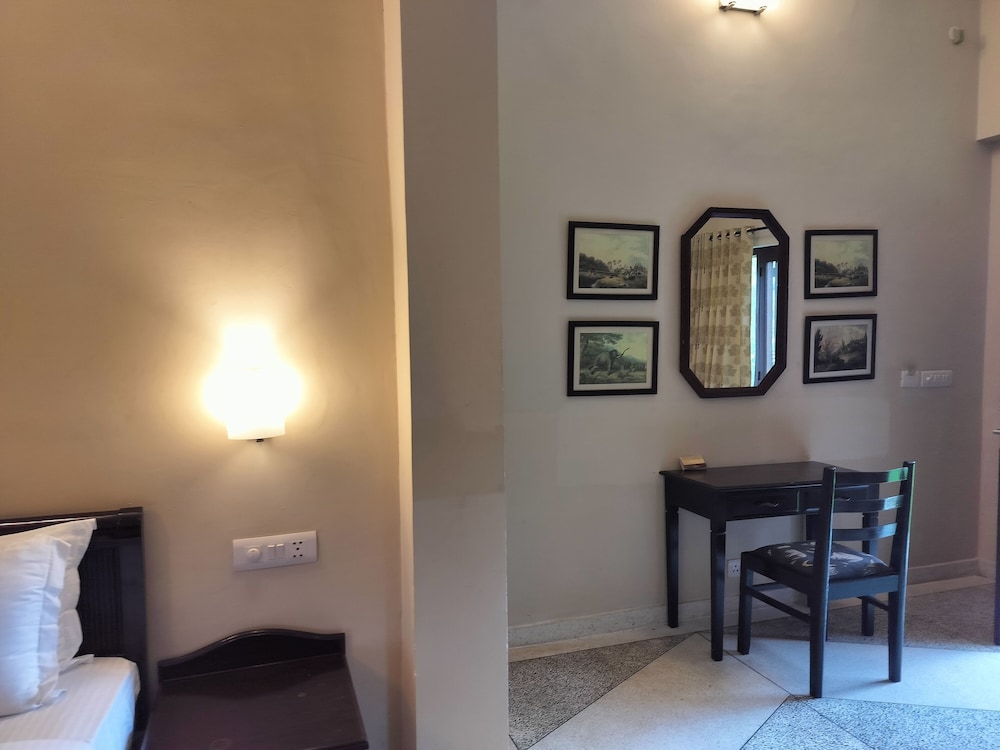 Deluxe Room, Garden View