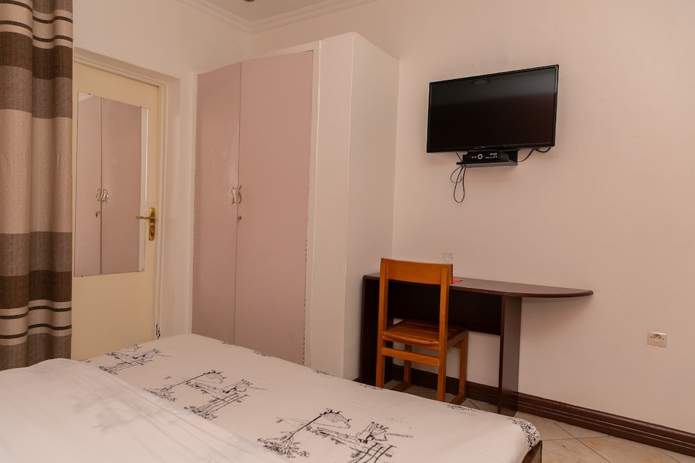 Standard Double Room, 1 Double Bed - Photo 8