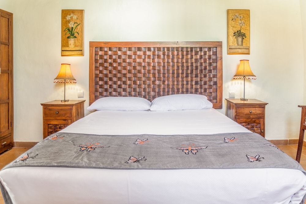 Standard Double Room - Photo 3