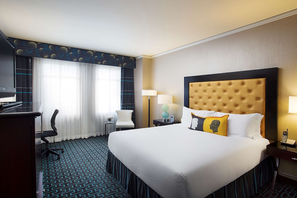 Junior Suite, 1 King Bed, Non Smoking - Photo 2
