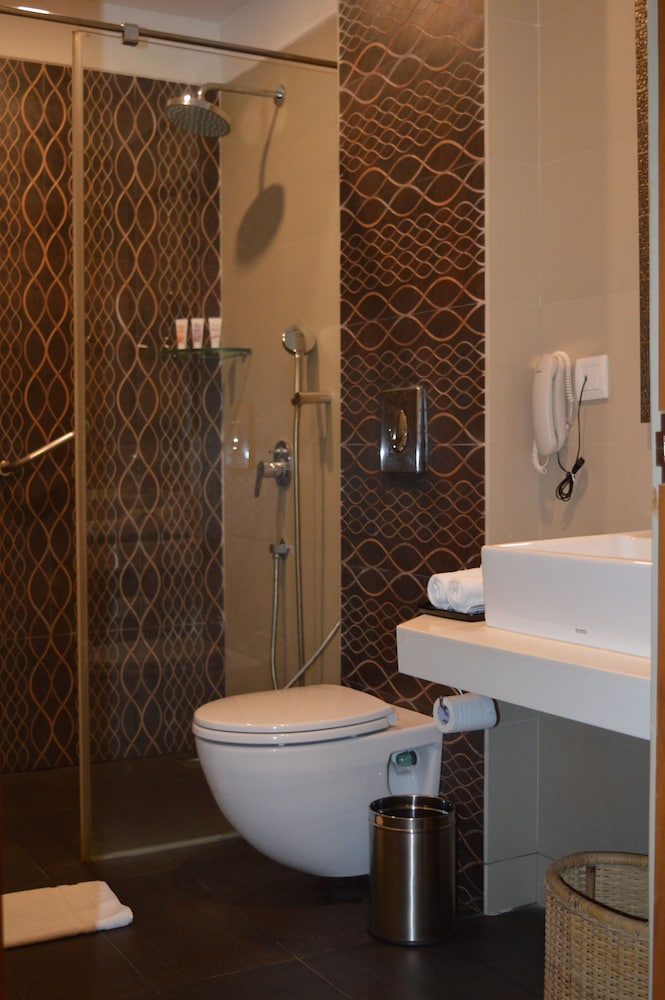Deluxe Room, 1 Queen Bed (Club Room)