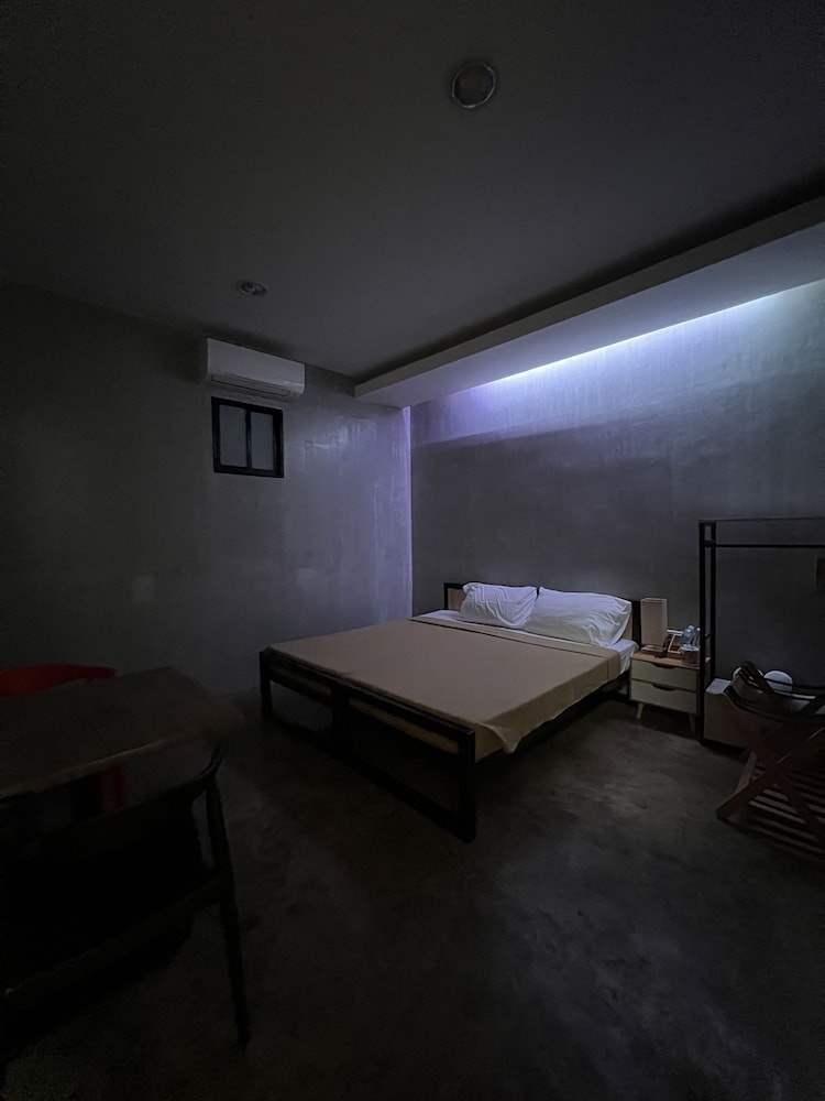 Standard Room photo 2