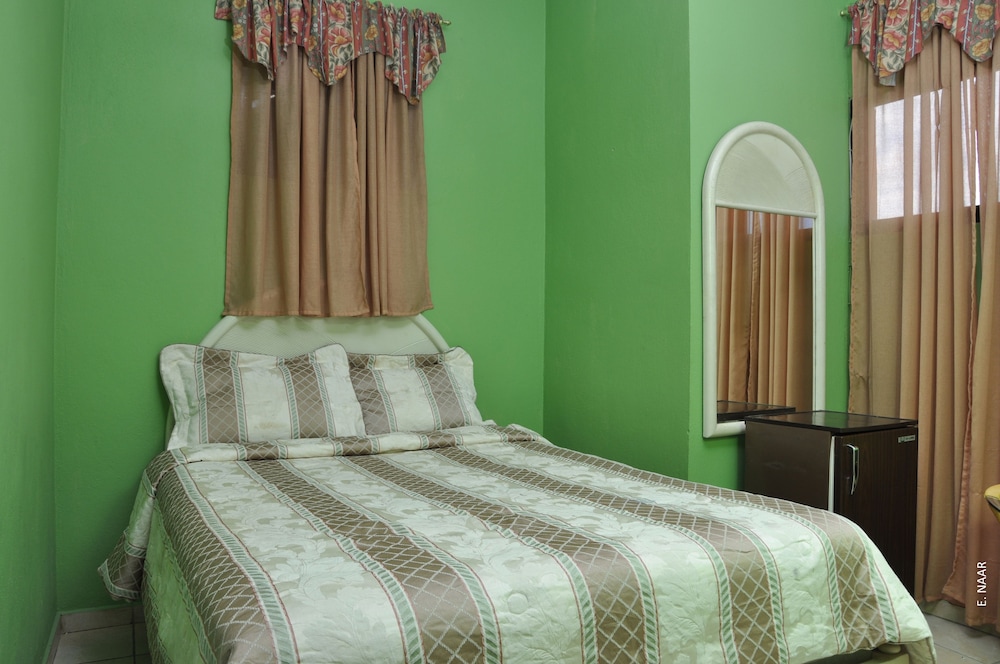 Standard Room photo 3