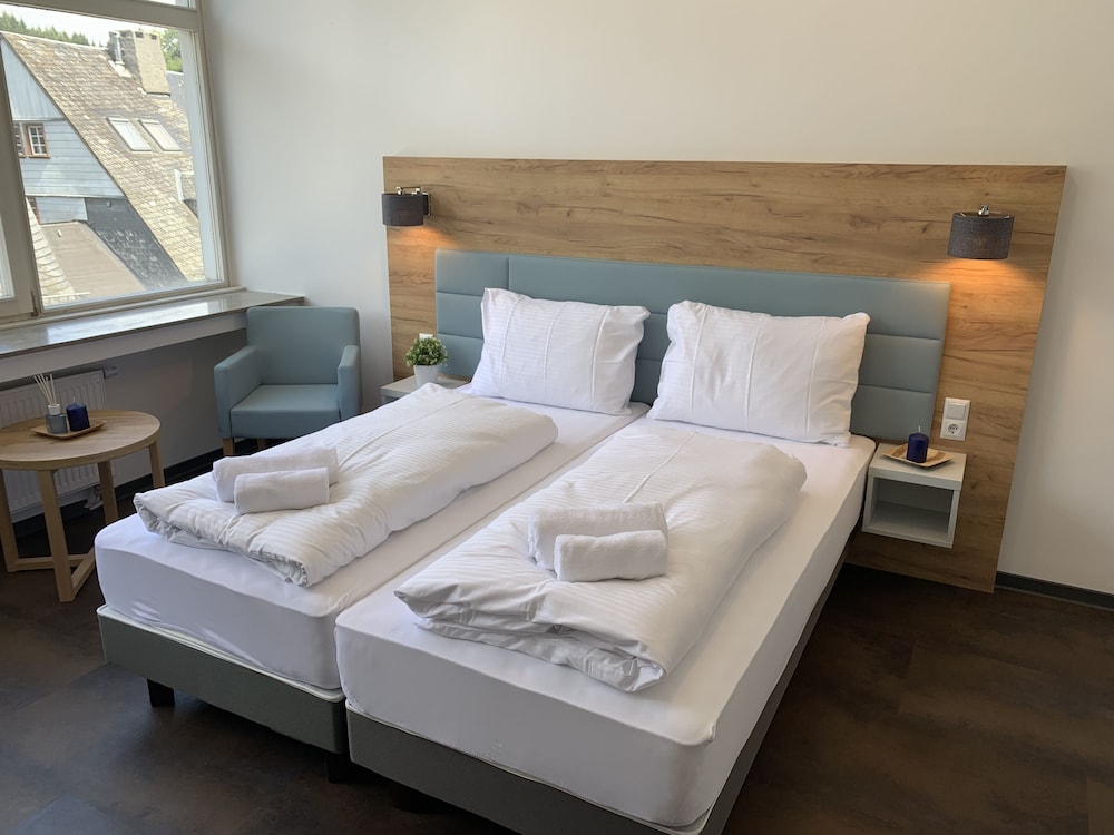 Senior Double Room, Accessible - Photo 1