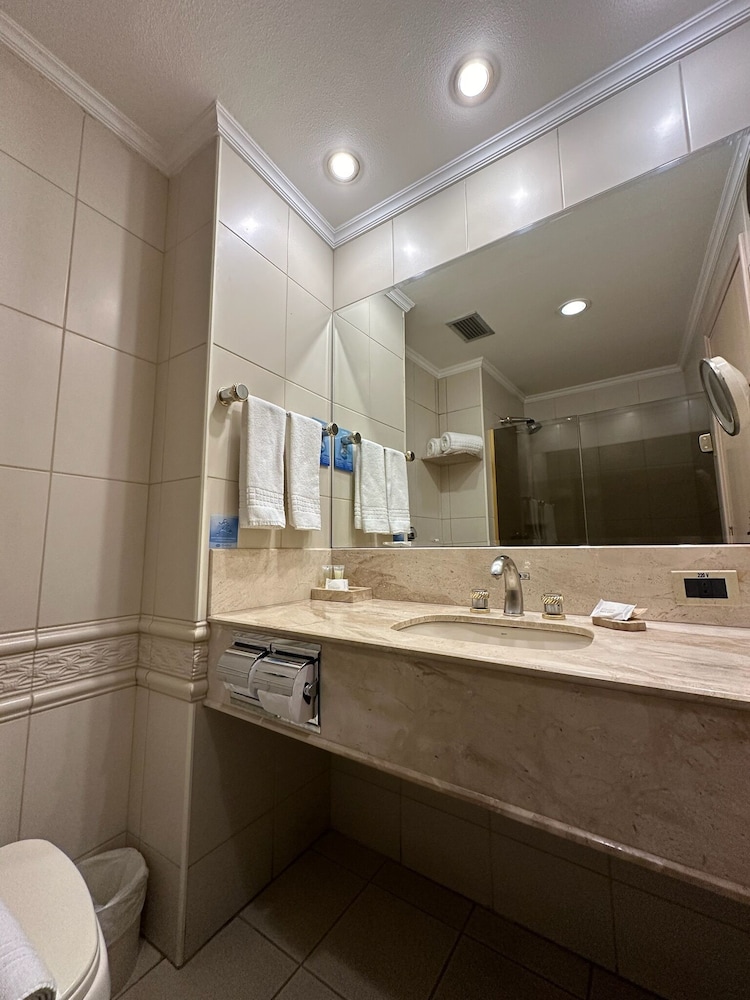 Business Room - Photo 2