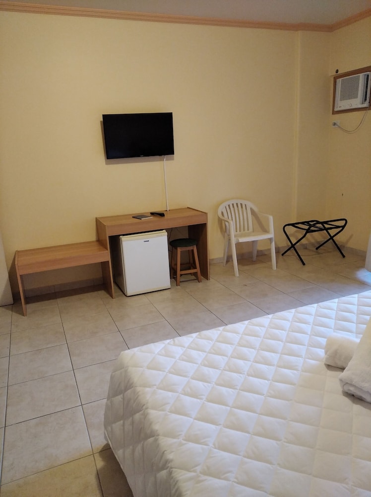 Standard Quadruple Room, Multiple Beds - Photo 2