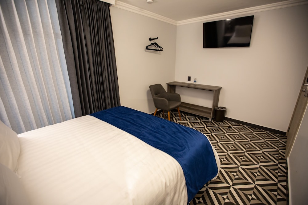 Business Room photo 2