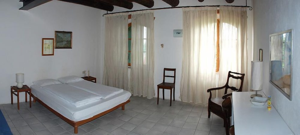 Quadruple Room photo 1