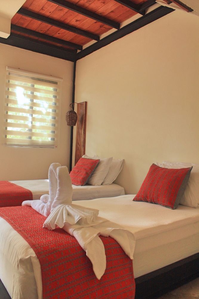 Deluxe Twin Room, 1 Bedroom, Balcony, Garden View