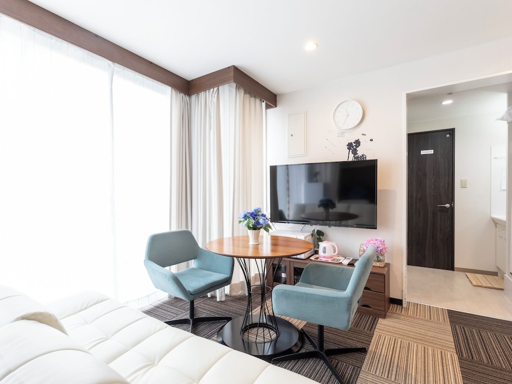[Non Smoking] River View Room (Up to 6 People)