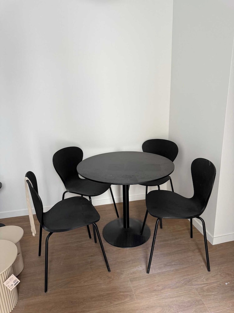 Apartment photo 2