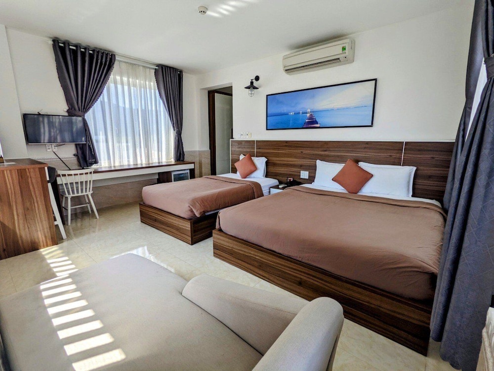 Family Triple Room - Photo 4