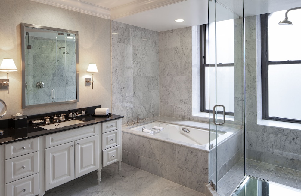 Penthouse Suite thumbnail 6