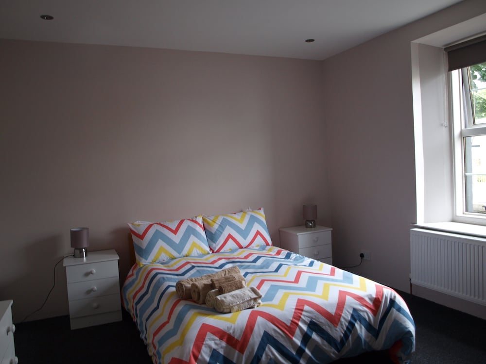 Apartment, 2 Bedrooms, Accessible photo 1
