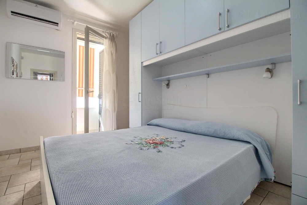 Apartment (2 Bedrooms) photo 1