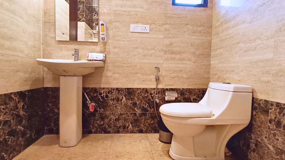 Premium Room, Balcony - Photo 12