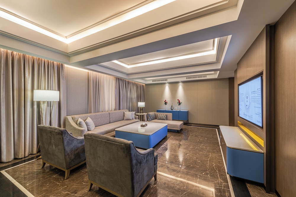 Imperial Suite - Photo 4