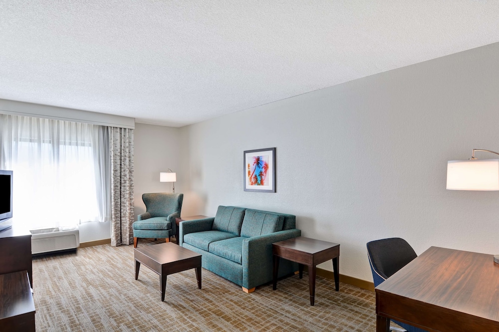 Studio Suite, 1 King Bed, Non Smoking