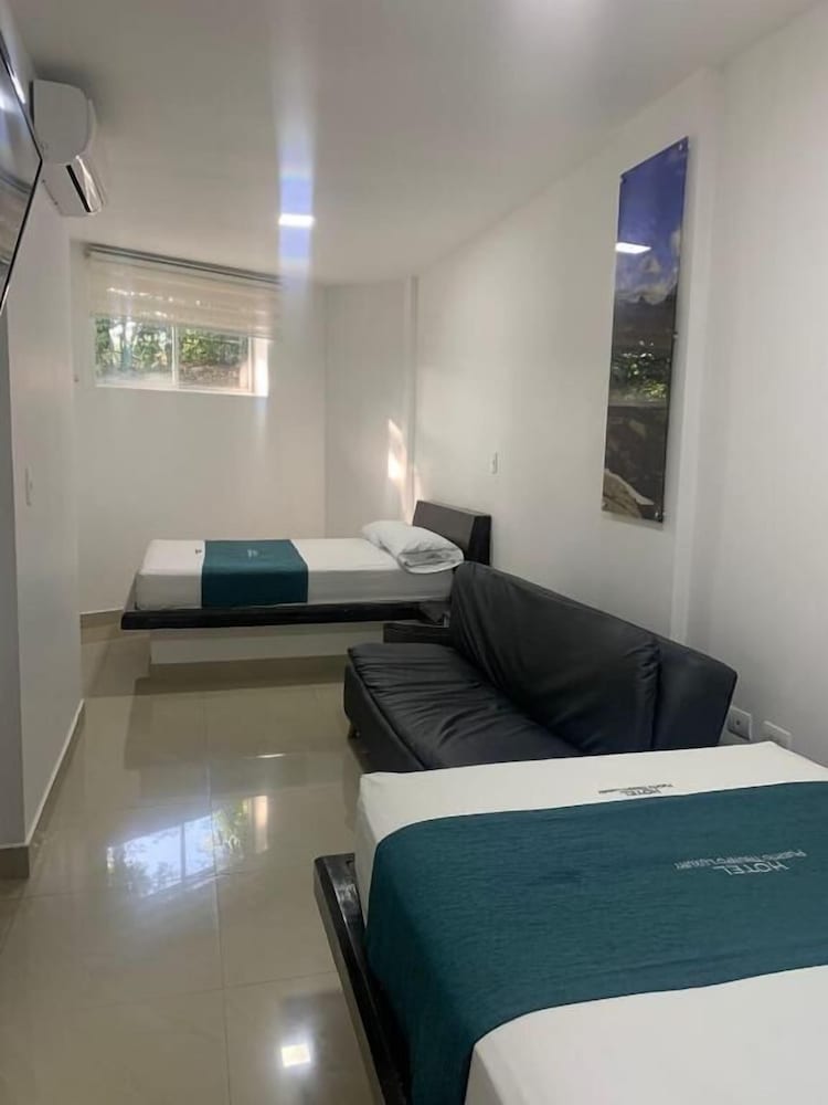Basic Twin Room photo 1
