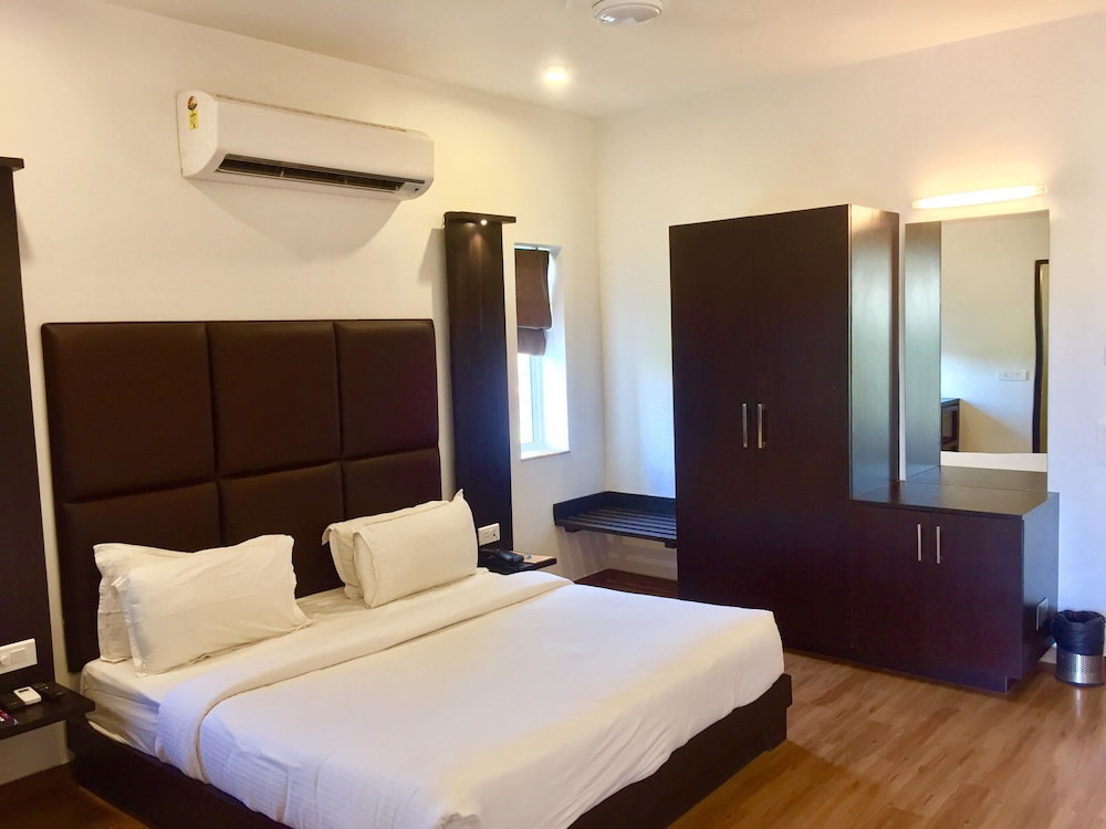 Classic Room - Photo 7