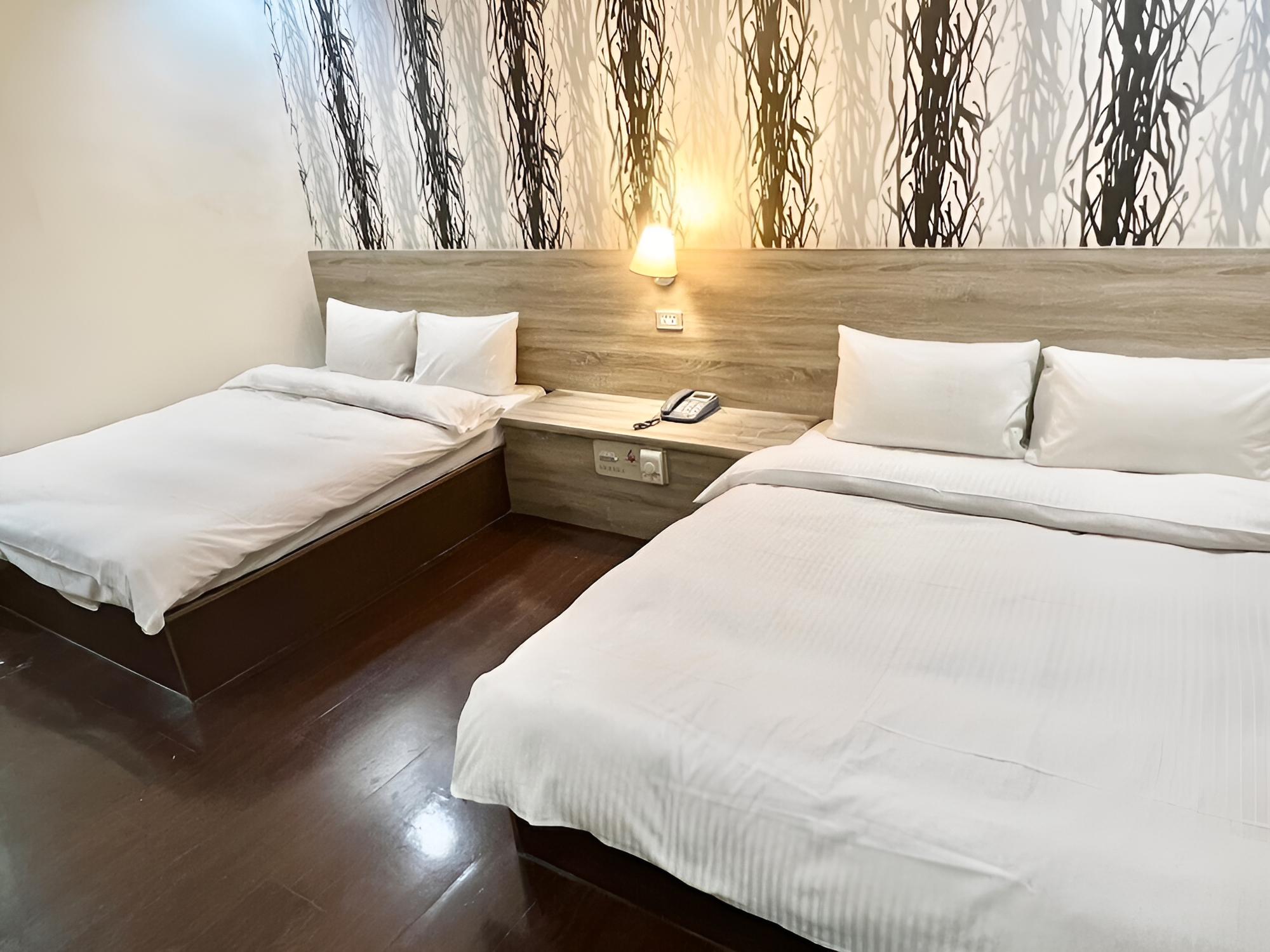 Standard Quadruple Room photo 2
