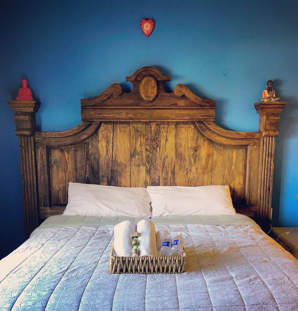 Romantic Cabin, 1 King Bed, Terrace, Partial Lake View (Maria Luisa) photo 1
