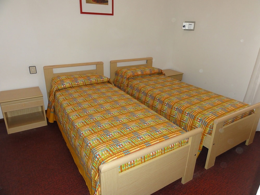 Apartment, 2 Bedrooms (A90095) photo 2