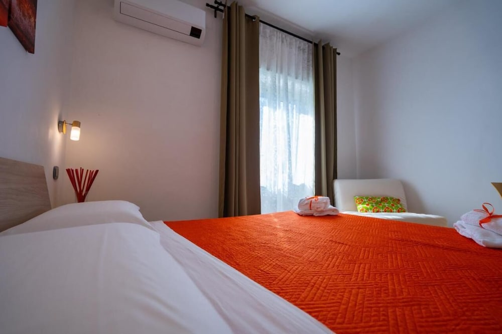 Comfort Room photo 2