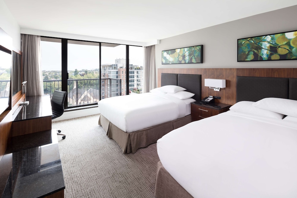 Suite, 2 Queen Beds, Non Smoking photo 3