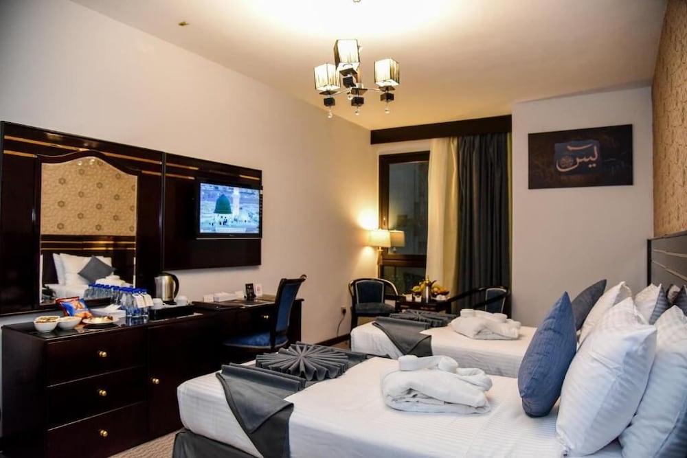 Standard Double or Twin Room - Photo 3