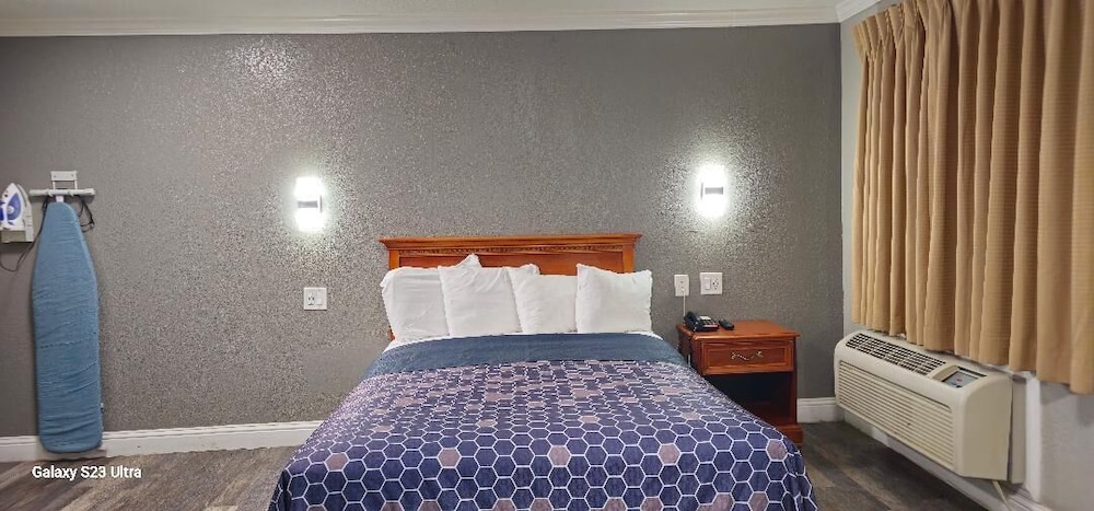 Basic Room photo 3