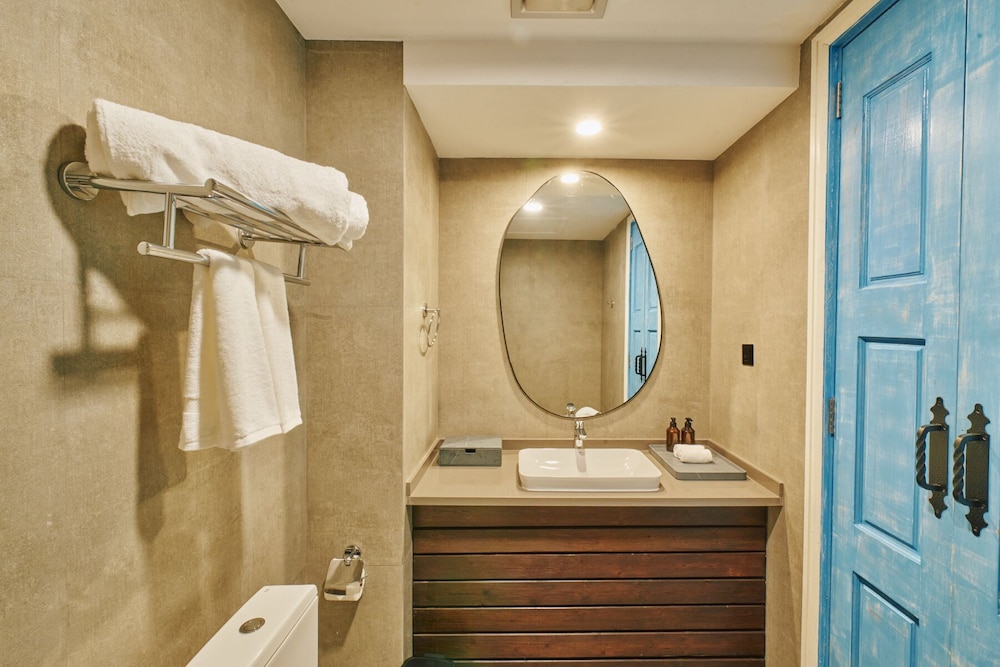 Premium Double Room, Balcony, Sea View photo 3