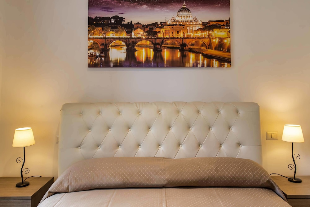 Superior Double Room, 1 Bedroom, Private Bathroom photo 3