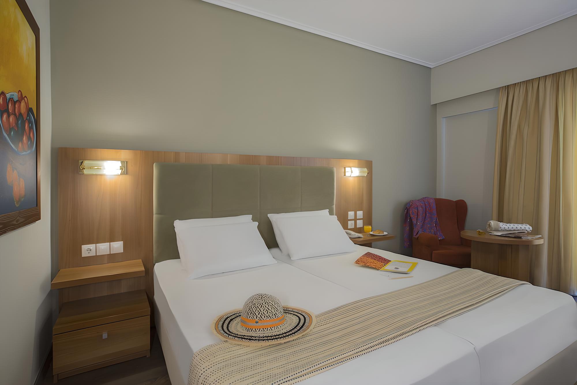 Relax in comfort with our stylish hotel room!