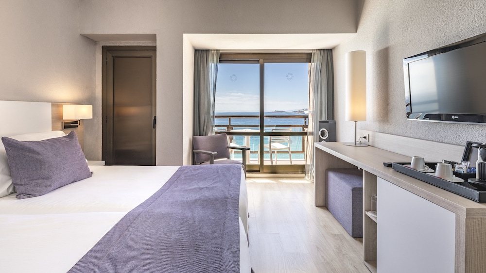 Junior Suite, Sea View - Photo 1
