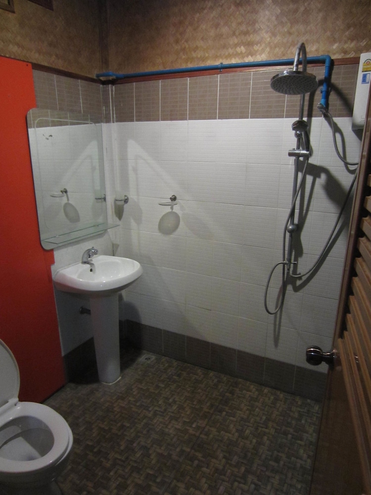 Deluxe Twin Room photo 3