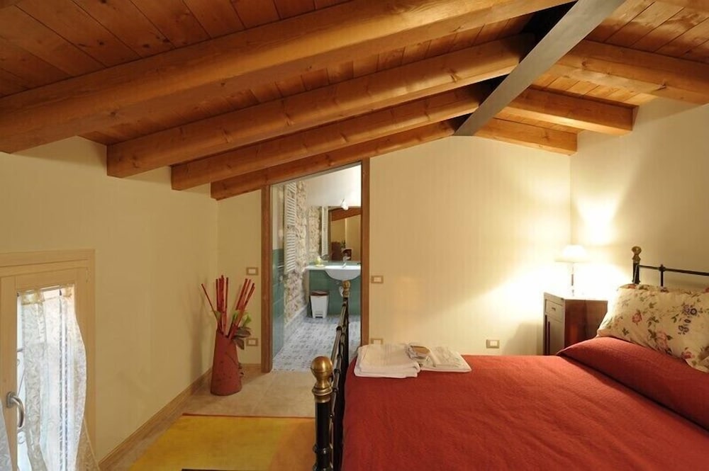 Superior Double Room, 1 Bedroom, Private Bathroom