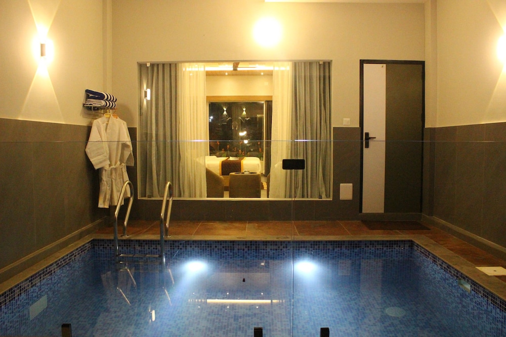 Honeymoon Double Room, Balcony, Pool View photo 1