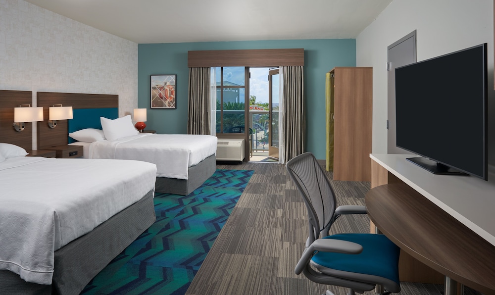 Studio, 2 Queen Beds, Accessible, Pool Access - Photo 6