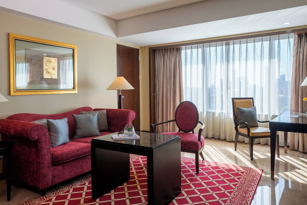 Executive Suite, 1 Bedroom - Photo 4
