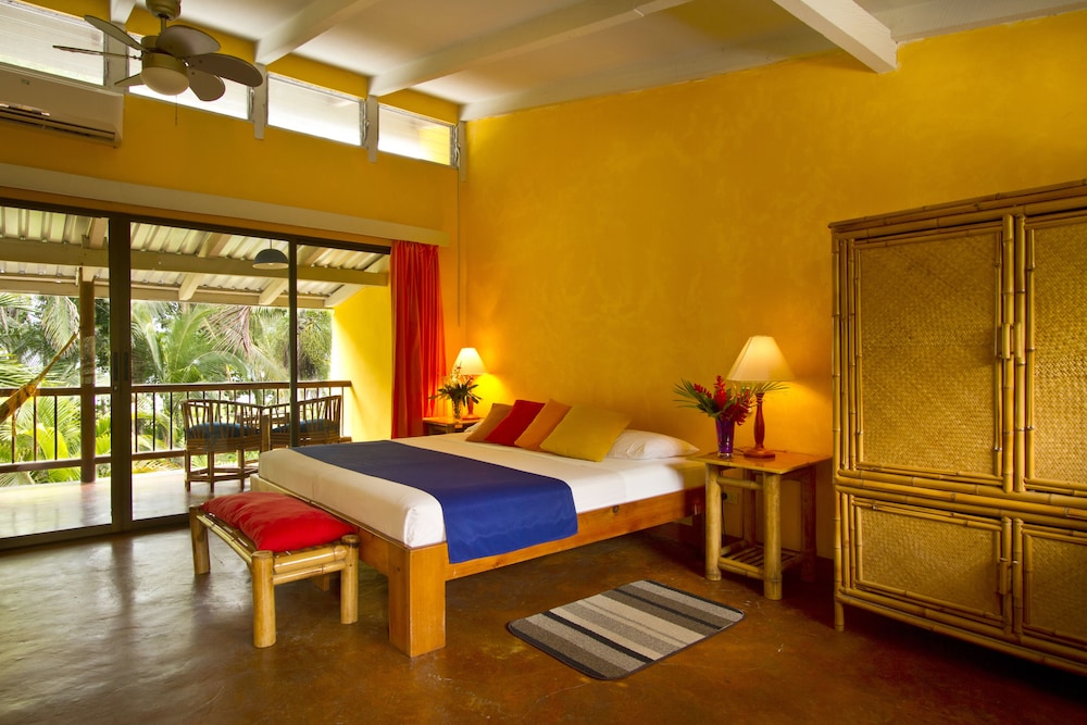 Superior Room, Balcony, Partial Ocean View