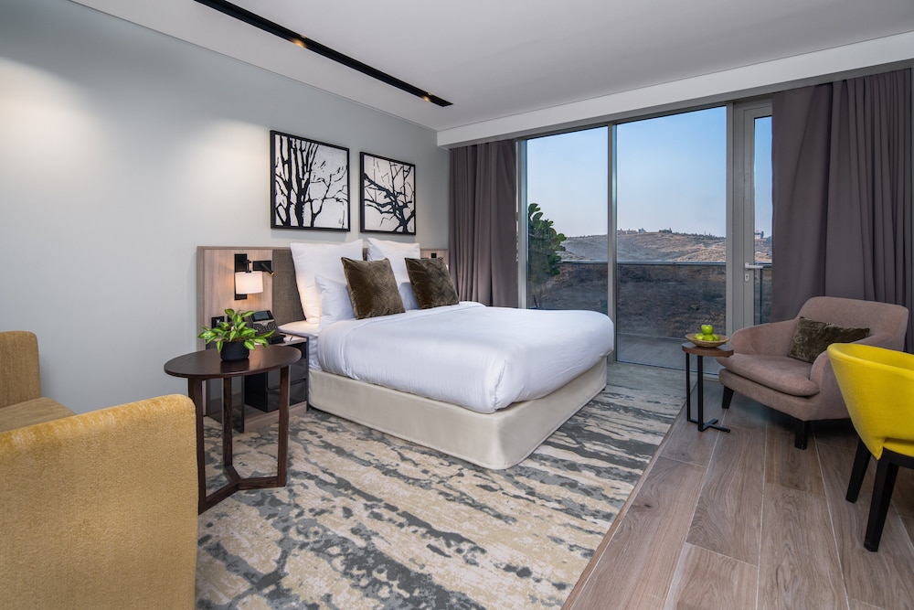 Executive Room, 2 Bedrooms - Photo 11
