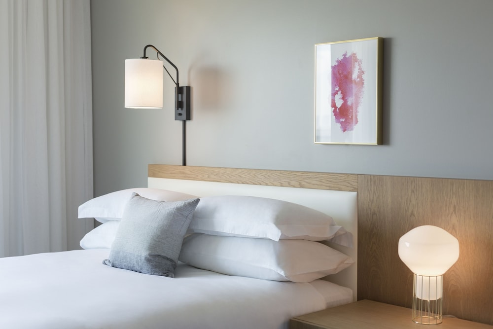 Suite, 1 King Bed (Spa)