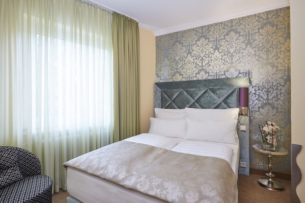 Classic Double Room (French Bed 140 x 200) - Photo 1