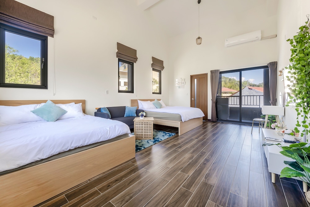 Grand Quadruple Room photo 1